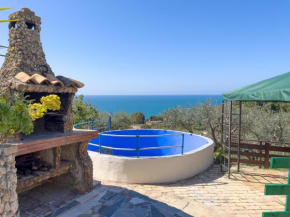 Villetta vista mare con piscina, giardino e parcheggio privato, Licata